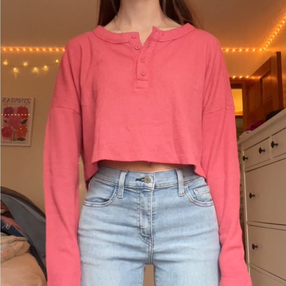 Aeropostale Women's Pink Button Down Crop Top